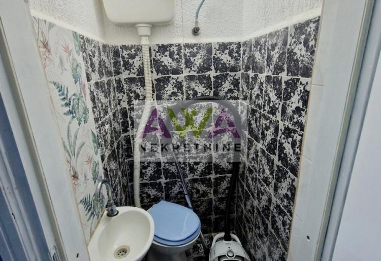 Sombor – Gornja Varoš – Renovirana spratna kuća, idealna za dve porodice