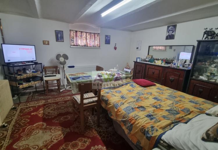 Kupusina – Spratna porodična kuća 94m², plac 1.094m²