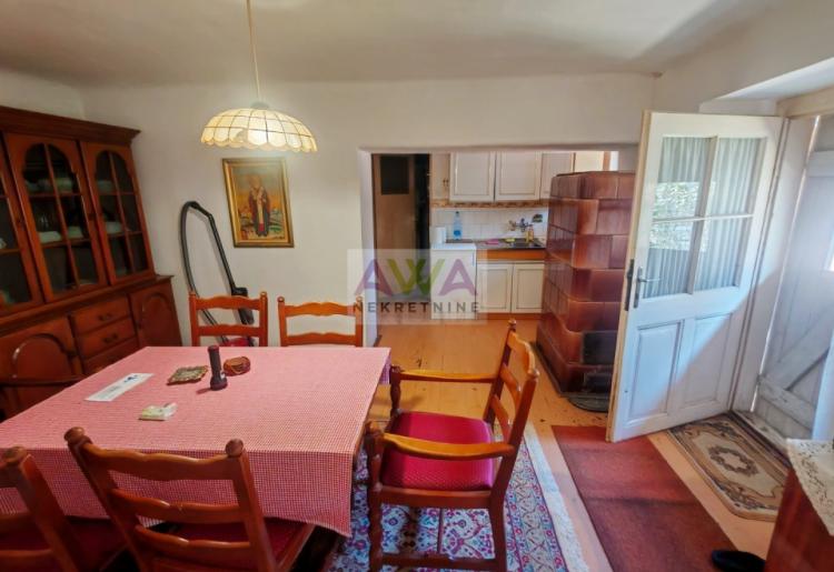 Odžaci – Očuvana nameštena prizemna kuća 127m², odmah useljiva