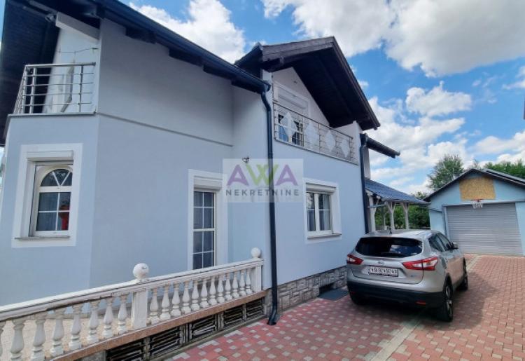 Sombor – Goge. Moderna porodična kuća oko 400m², potpuno nameštena i spremna za useljenje