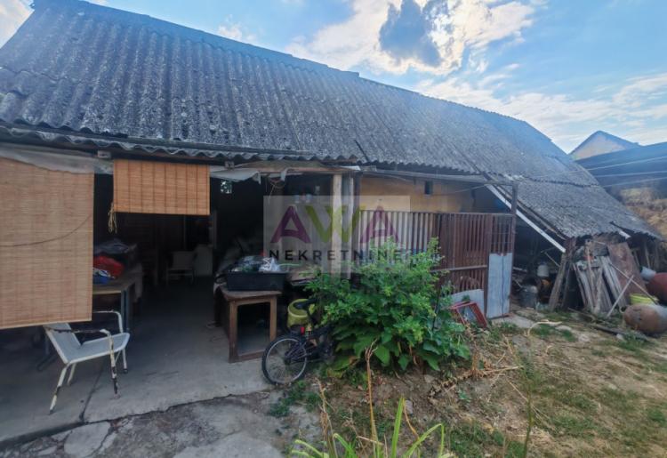 Prigrevica – Kompletno renovirana prizemna kuća 101m², plac 442m² 
