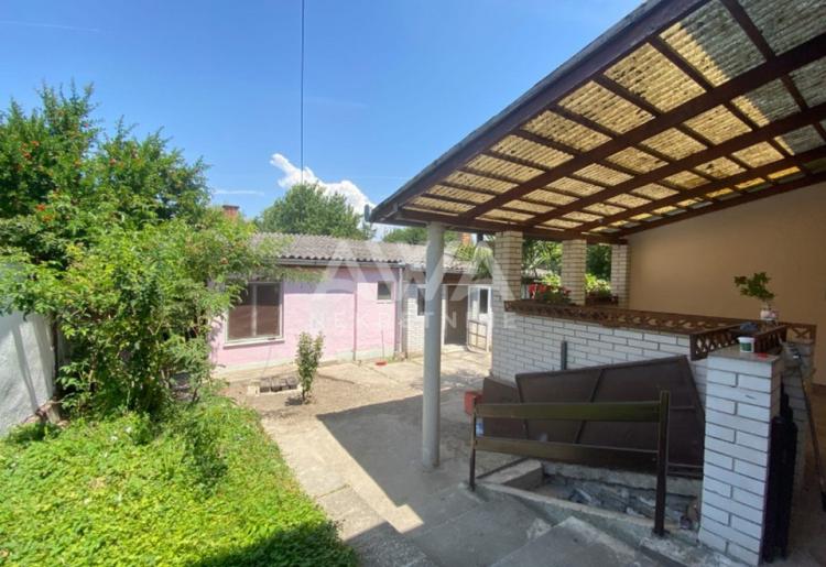 Apatin. Kompletno nameštena kuća od 108 m² na placu od 540 m²
