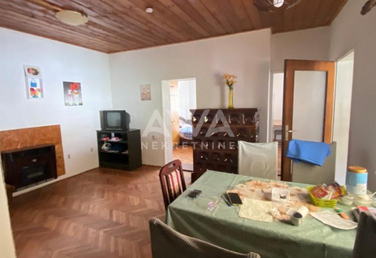 Apatin. Kompletno nameštena kuća od 108 m² na placu od 540 m²