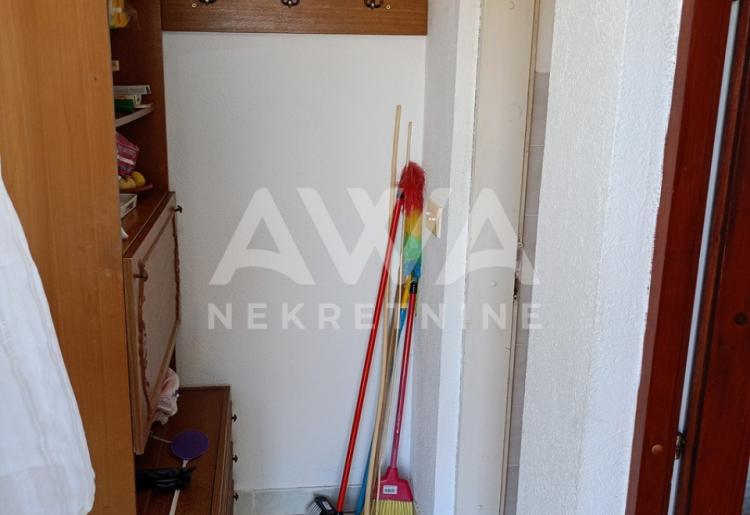 Sonta. Dvojna kuća 43m2, plac 764m2