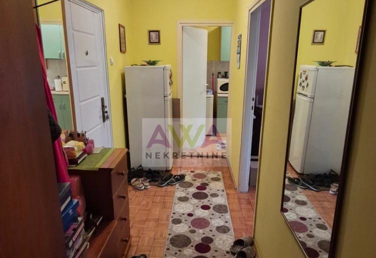 Odžaci – Dvosoban stan 48m², III sprat, odlična prilika