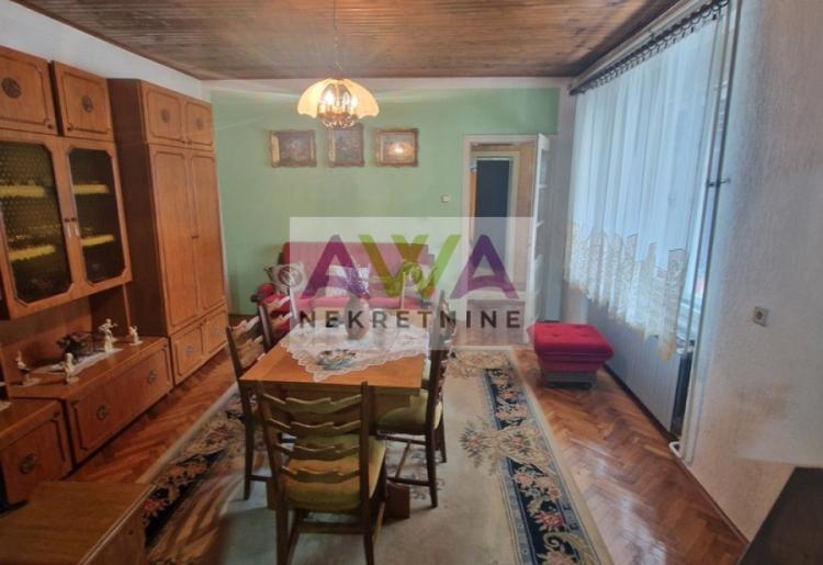 Gornja Varoš. Prizemna kuća 107m2, plac 543m2 