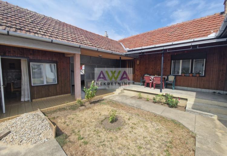 Gornja Varoš. Prizemna kuća 107m2, plac 543m2 