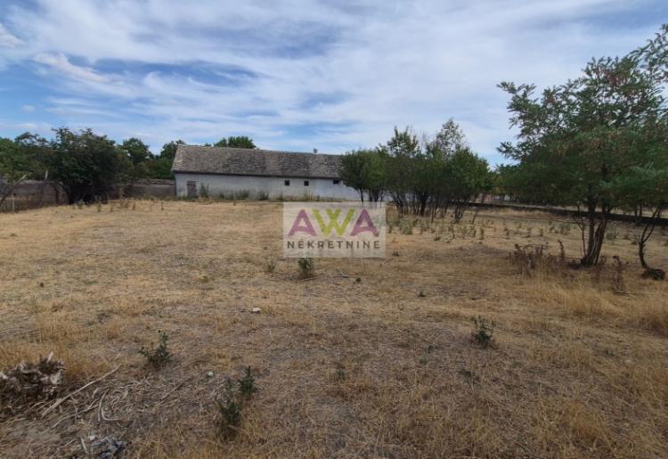 Svilojevo. Kuća površine 126m2, plac 29ar