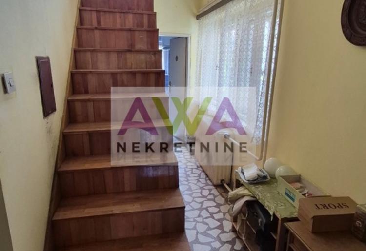 SOMBOR – Prnjavor | velika porodična kuća, oko 250 m²