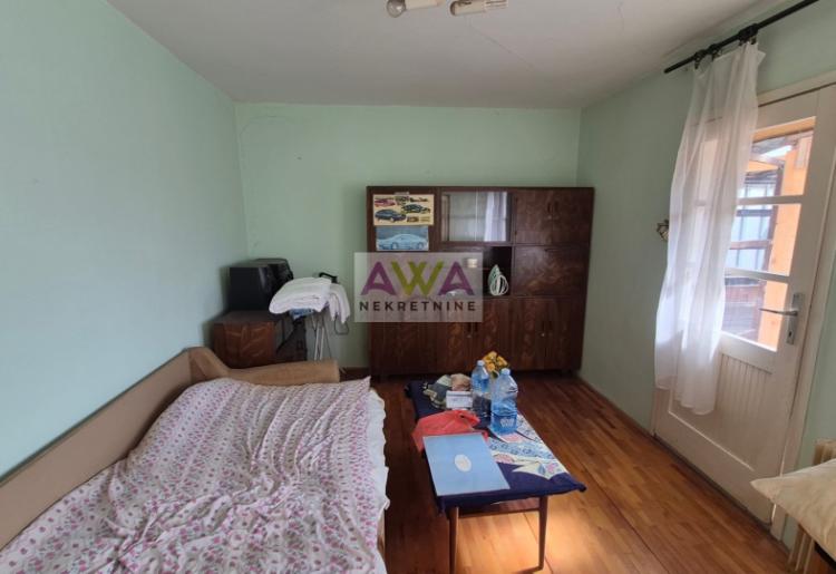 SOMBOR – Prnjavor | velika porodična kuća, oko 250 m²