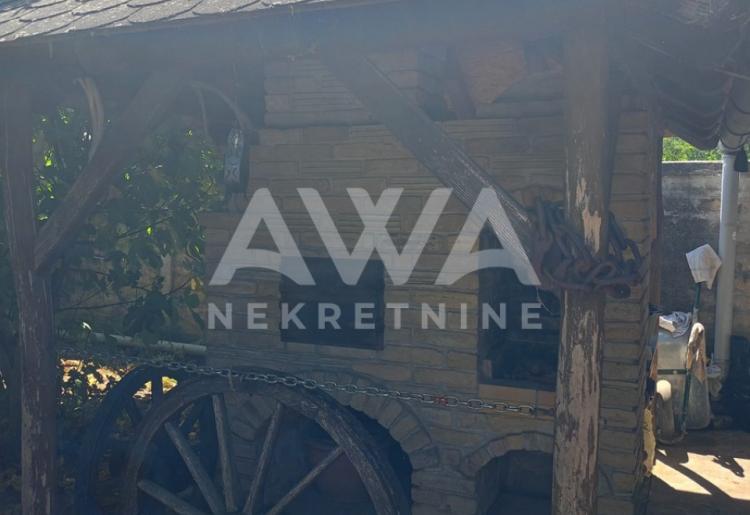 Svilojevo – Kuća sa  lokalom (kafićem)