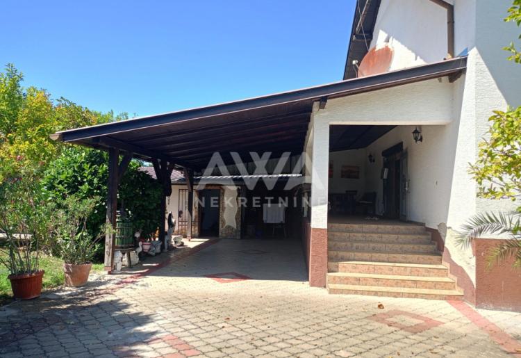 Svilojevo – Kuća sa  lokalom (kafićem)