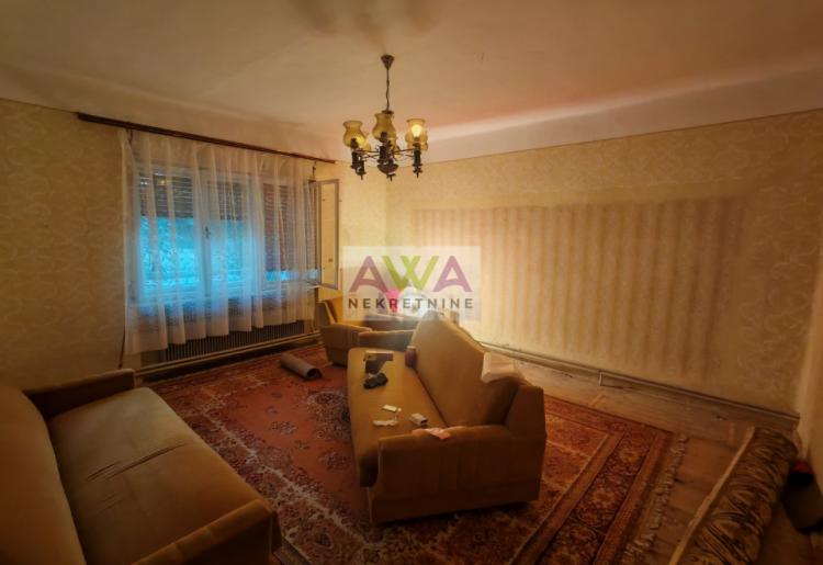 Bezdan – kuća na Kanalskoj obali, plac 599 m²