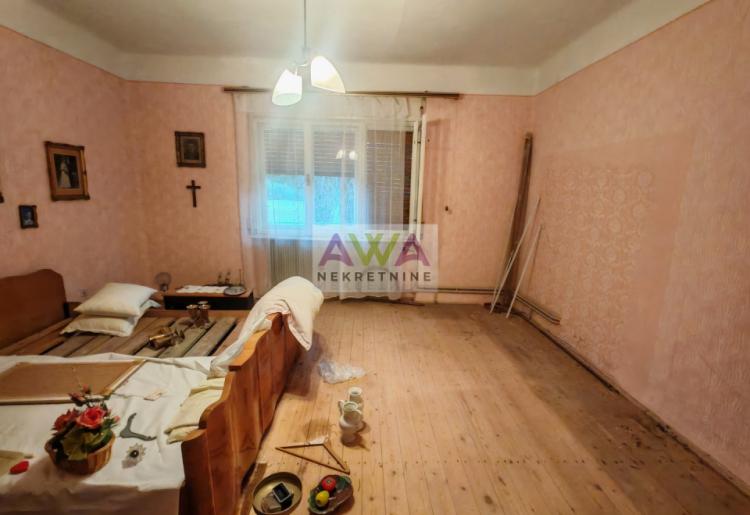 Bezdan – kuća na Kanalskoj obali, plac 599 m²