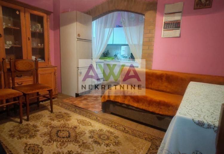 Kuća 107m2, plac 3.6ar
