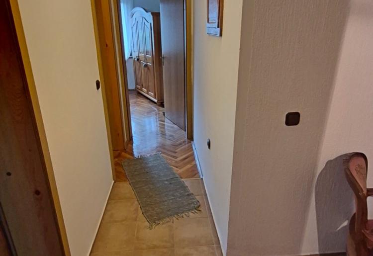 CRVENKA – PORODIČNA KUĆA 146 m² SA 4 SPAVAĆE SOBE