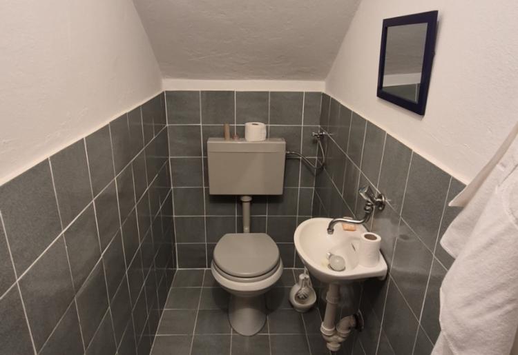 CRVENKA – PORODIČNA KUĆA 146 m² SA 4 SPAVAĆE SOBE