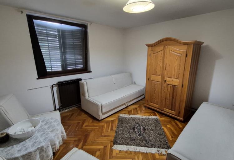 CRVENKA – PORODIČNA KUĆA 146 m² SA 4 SPAVAĆE SOBE