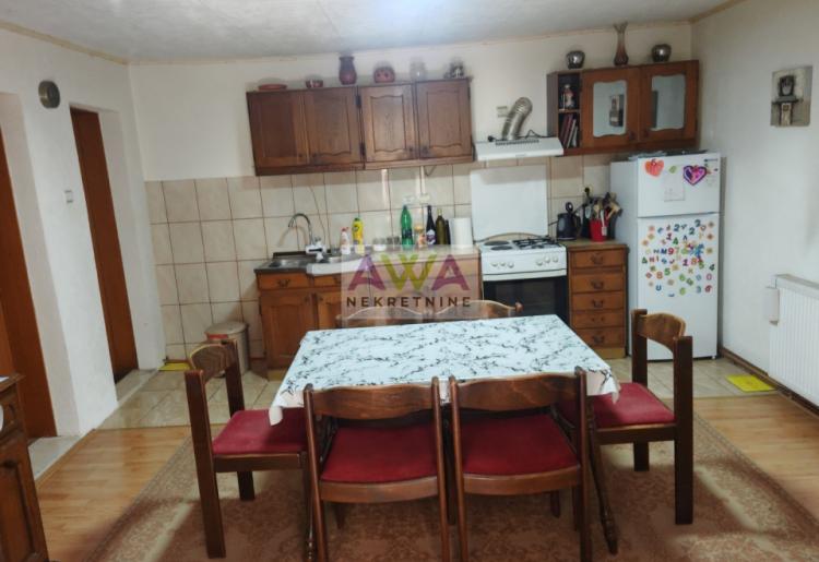 Bezdan – kuća 163 m² sa voćnjakom na placu od 2.057 m²