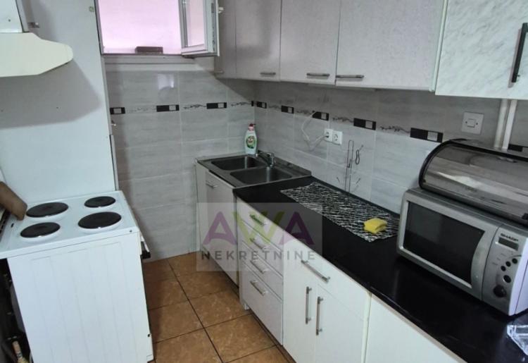 Čonoplja – dve stambene celine na placu od 1.495 m²