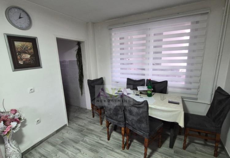 Čonoplja – dve stambene celine na placu od 1.495 m²