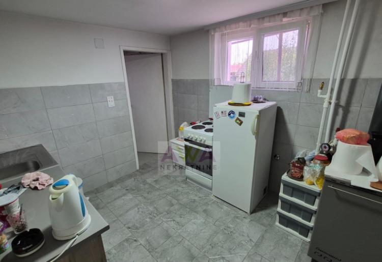 Čonoplja – dve stambene celine na placu od 1.495 m²