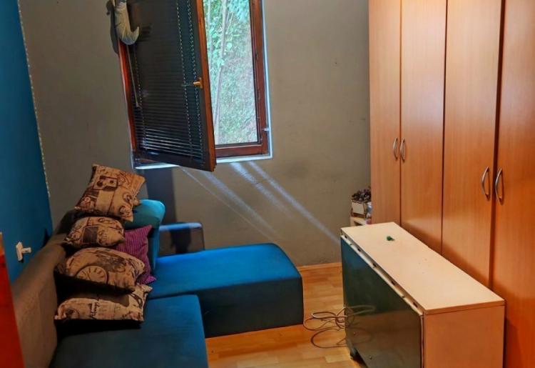 ODŽACI – Dvorišni stan 68,39 m² – Namešten
