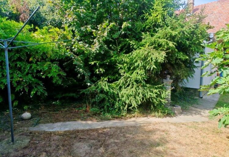 ODŽACI – Dvorišni stan 68,39 m² – Namešten
