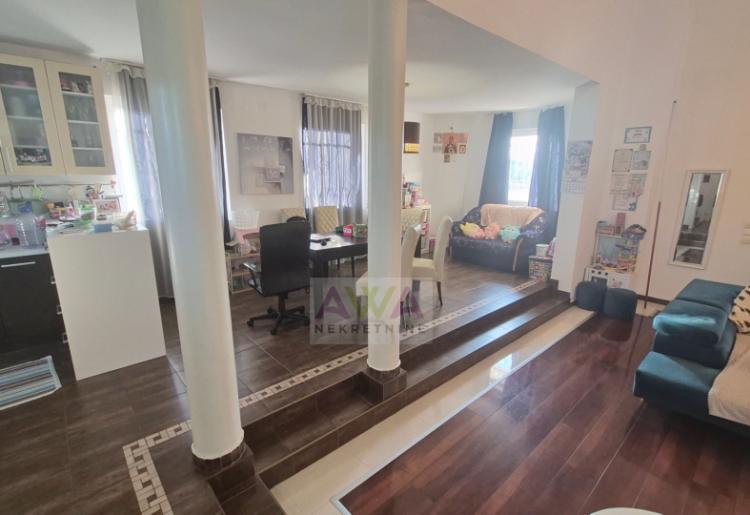ODŽACI – PORODIČNA KUĆA 150 m² NA PLACU OD 3.347 m²