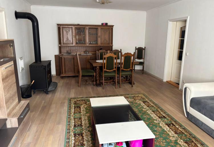 Kupusina – porodična kuća sa velikim placem od 2.089 m²