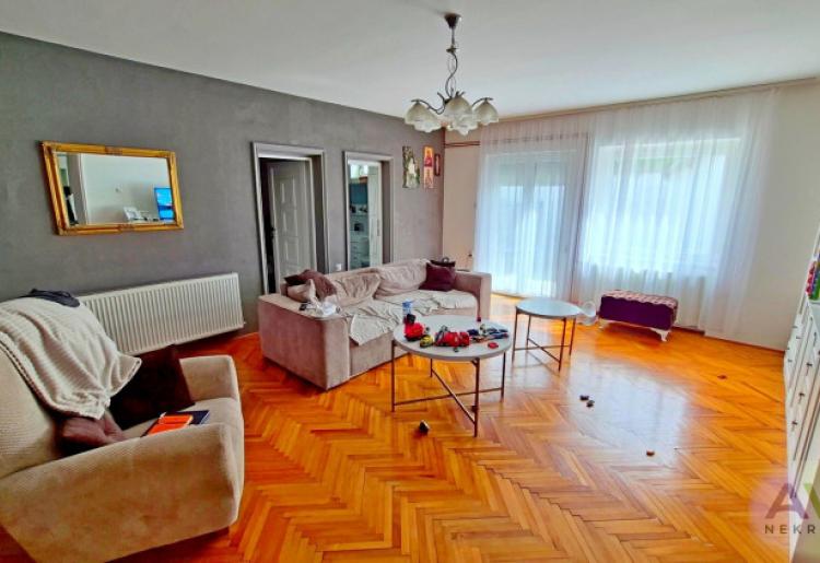 Sombor, Gornja Varoš – renovirana porodična kuća 135 m² na placu 1.316 m²