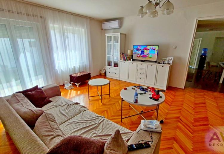 Sombor, Gornja Varoš – renovirana porodična kuća 135 m² na placu 1.316 m²