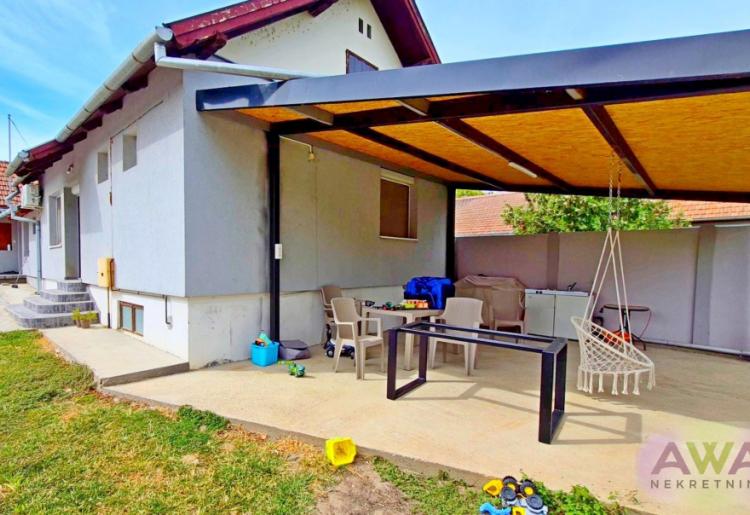 Sombor, Gornja Varoš – renovirana porodična kuća 135 m² na placu 1.316 m²