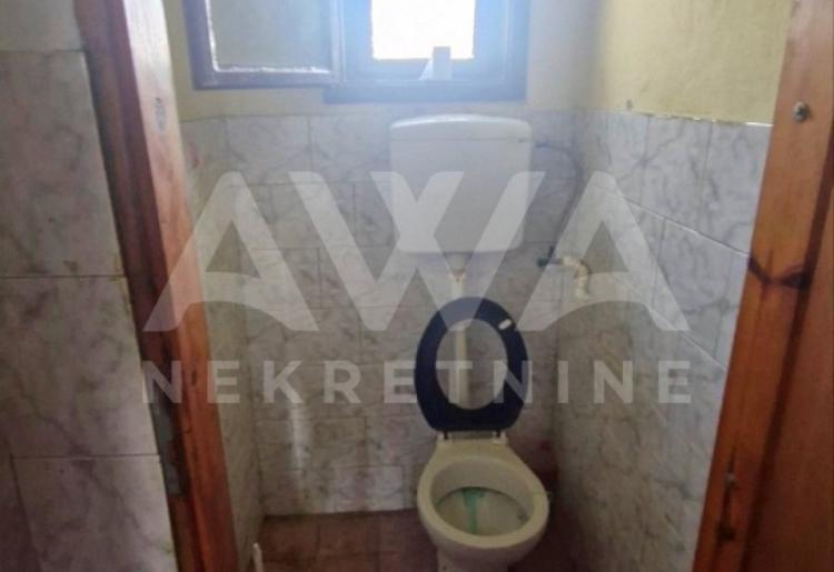 Stanišić – kuća 85 m² sa placem 626 m² | 12.000 €