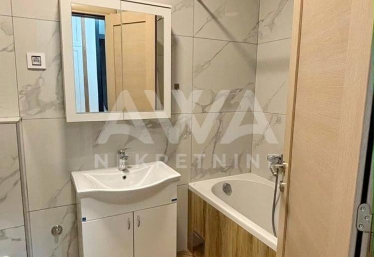 Sombor Centar– namešten dvosoban stan 54 m² u novogradnji, prvi sprat