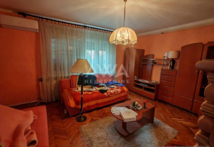 Sombor – spratna kuća 98 m² u blizini centra, plac 234 m²