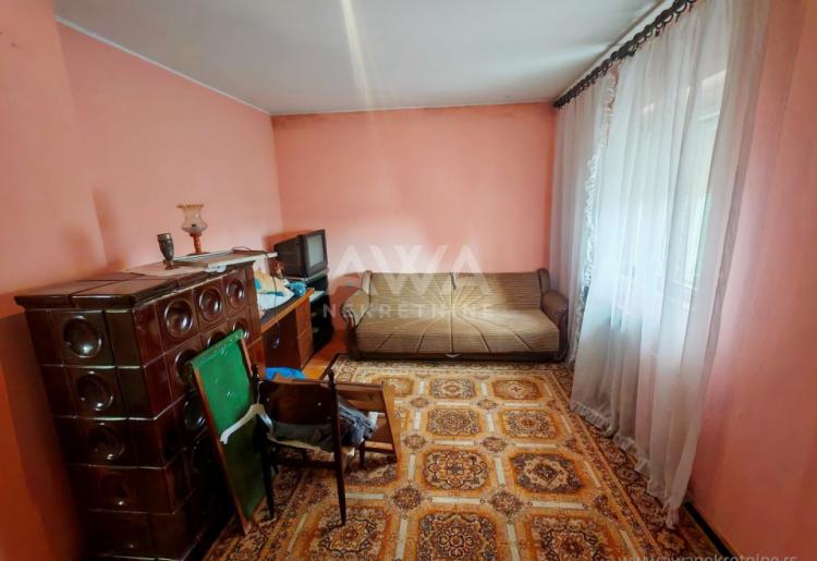 Sombor – spratna kuća 98 m² u blizini centra, plac 234 m²