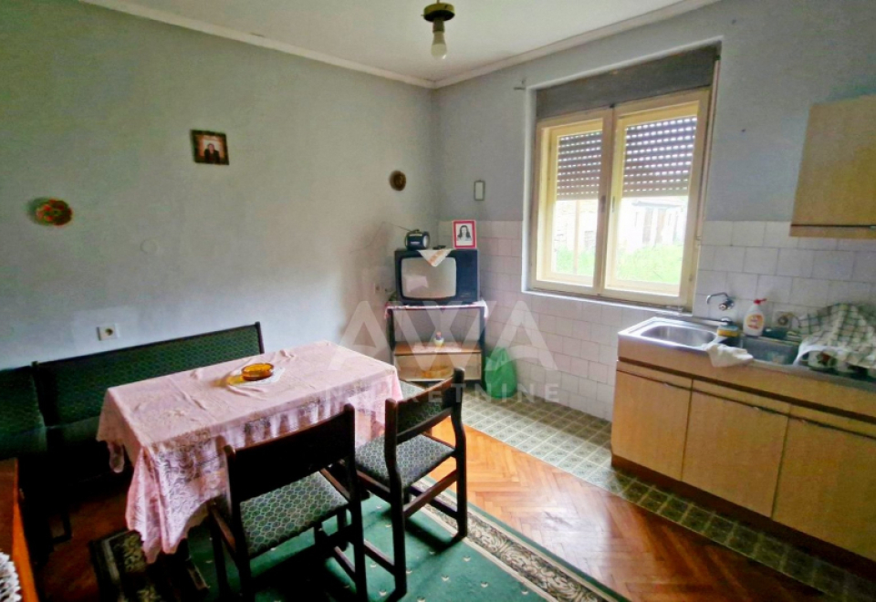 Gakovo, Kuća 90 m2, Plac 2616 m2
