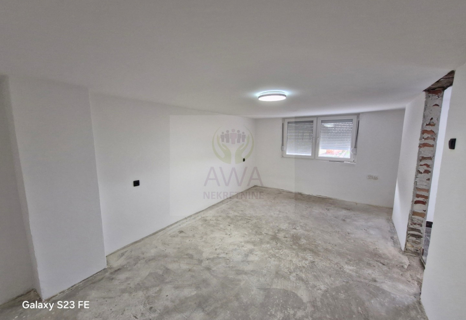 Sombor,TOP LOKACIJA, Lugovo 13, Kuća 215 m2 