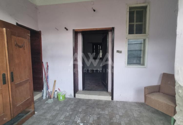 Bezdan. Salaš 117m2, plac 8ar