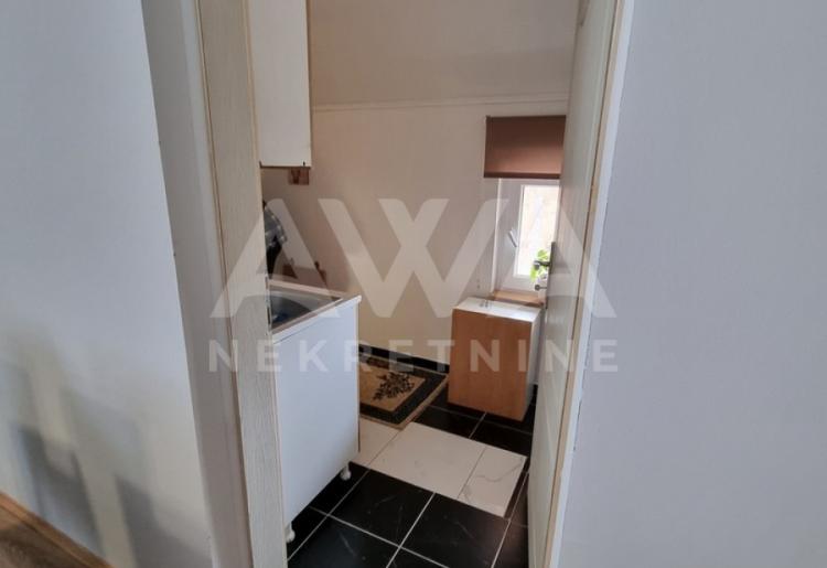 Nova kuća 220m2 sa velikim placem 20.50ar.