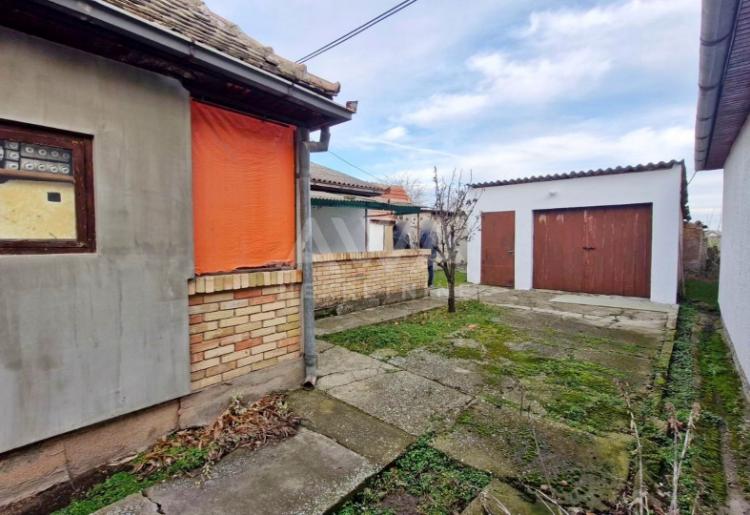 Sombor, Kuća 155 m2 na placu od 622 m2
