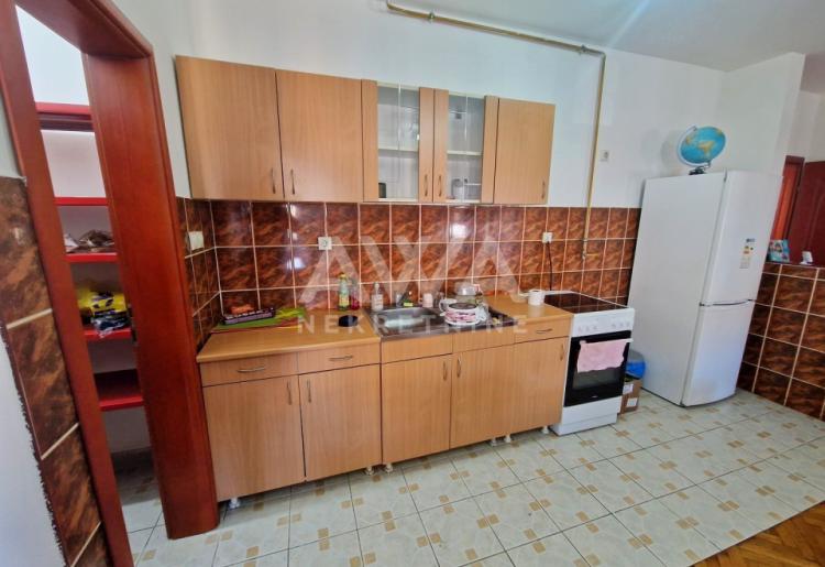 Centar Sombora, na vencu. Poslovno – stambeni objekat