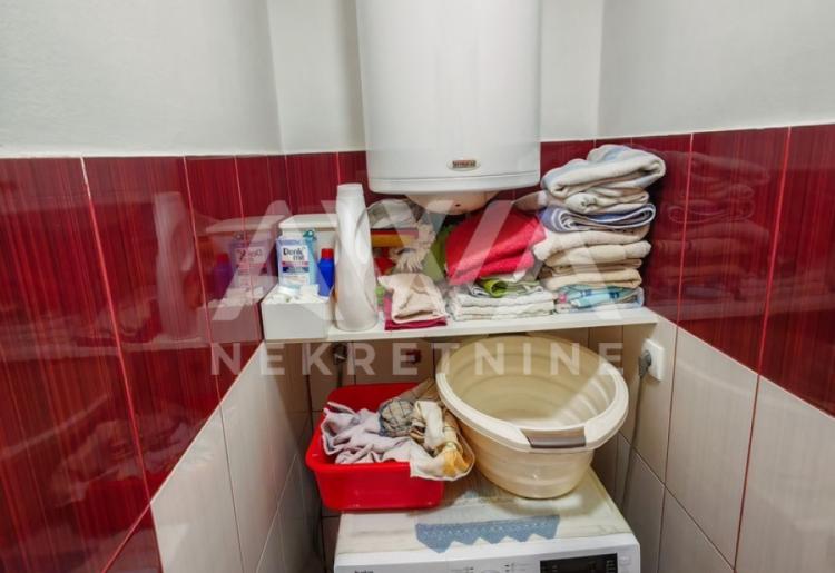 Predgrađe, naselje Lugovo, kuća 123m2, plac 21ar
