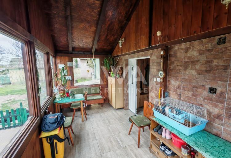 Predgrađe, naselje Lugovo, kuća 123m2, plac 21ar