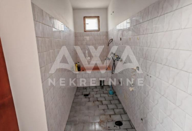 Kupusina. Renovirana manja kuća 80m2