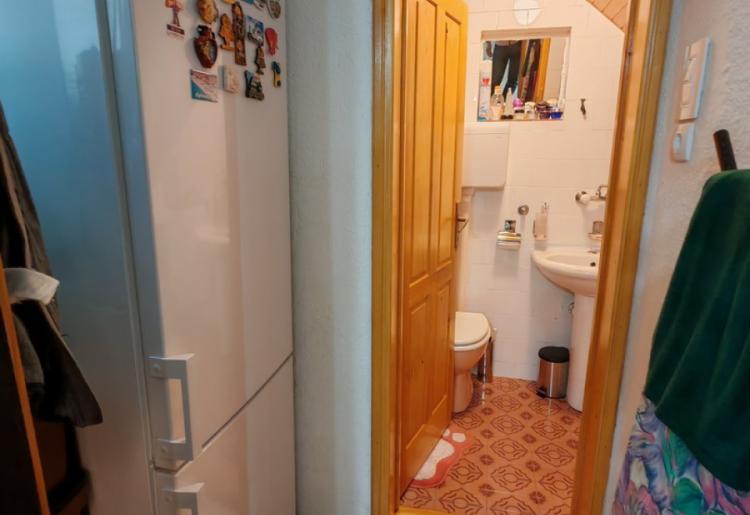 Spratna kuća na lepom placu – MZ Crvenka, Sombor
