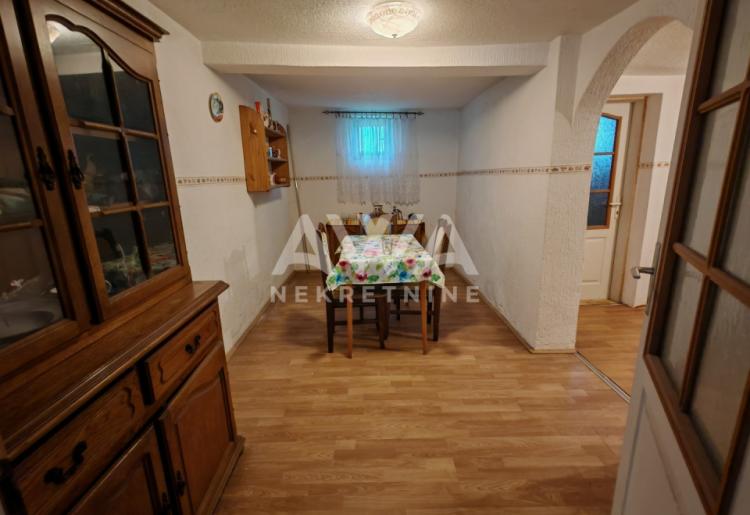Kupusina. Kuća 134m2, plac 539m2