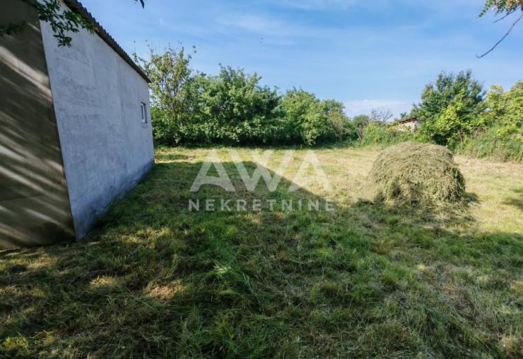 Predgrađe Bezdana. Salaš, kuća 111m2, plac 9.7ar