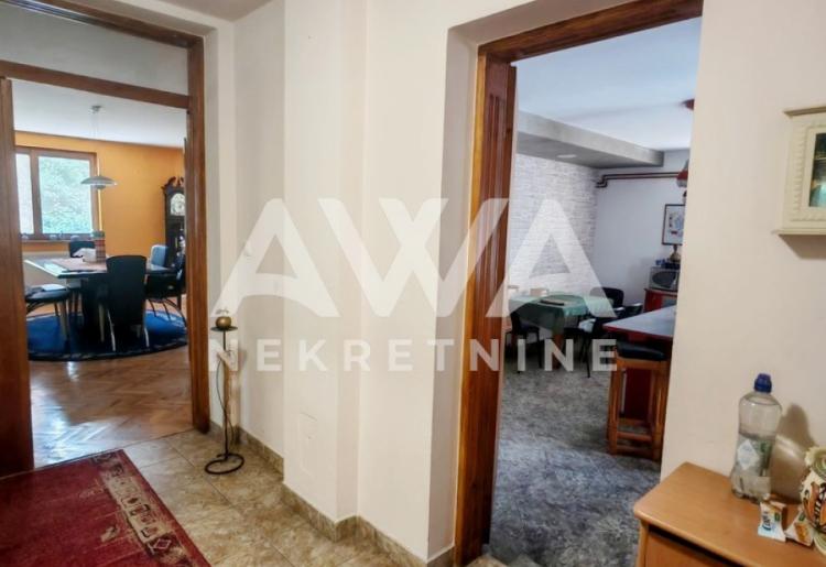 Apatin. Kuća za iznajmljivanje